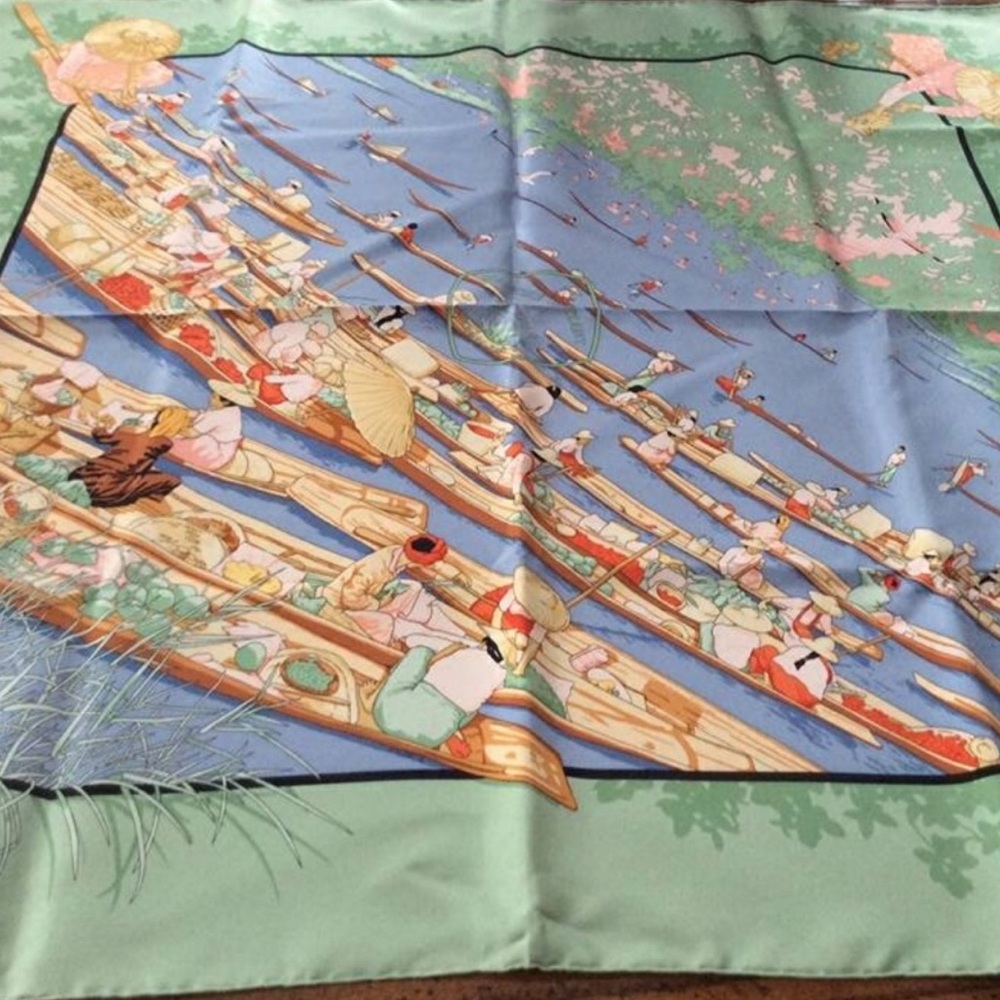 Marche Flottant du Lac Inle Hermés silk 90…